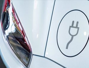 ABD elektrikli araç satışları 2022’de arttı, kazanan Tesla oldu