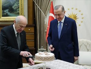 Cumhurbaşkanı Erdoğan, MHP Genel Başkanı Bahçeli’nin doğum gününü kutladı