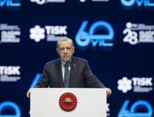 “Suni krizlere sürüklenmeye çalışılan Türkiye yeni bir şahlanış içine girmiştir”