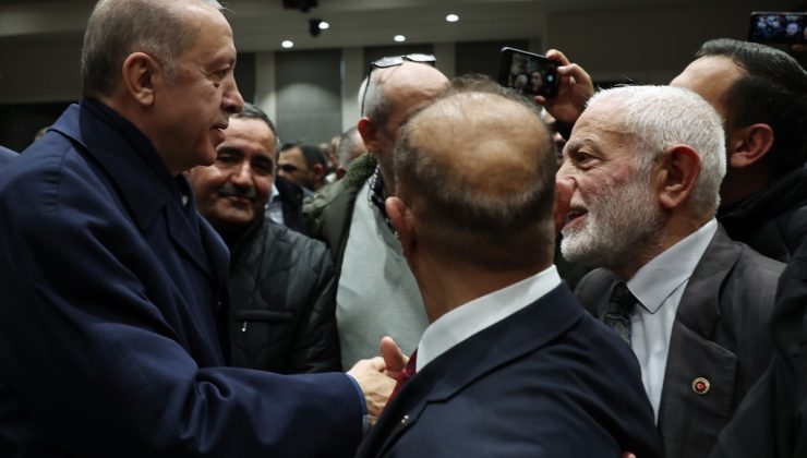 Erdoğan, minibüs odaları başkanları ve şoförleriyle buluştu