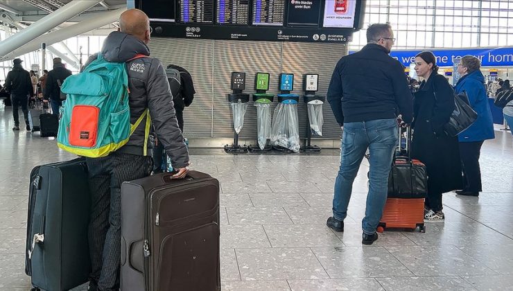 İngiltere havalimanlarında güvenlikçiler greve gitti