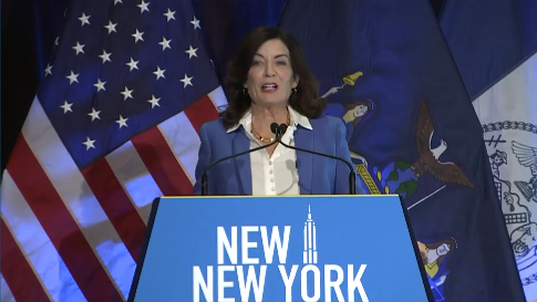 Vali Hochul’dan kar mağduru Batı ve Kuzey New York’ta ek önlemler