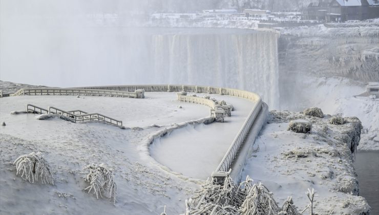 ABD’de kutup soğukları: Niagara şelaleleri dondu!