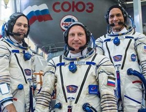 Rus kozmonotların uzay yürüyüşü iptal edildi
