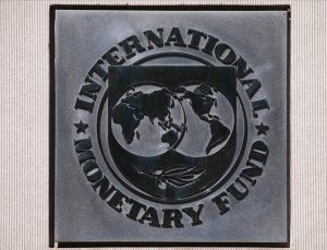 IMF: Küresel borç salgın öncesi seviyelerin üzerinde kalmaya devam ediyor
