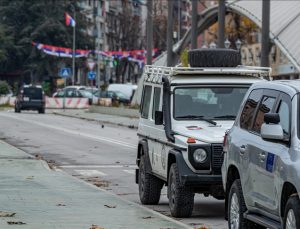 NATO’nun Kosova Gücü, ülkenin kuzeyindeki gelişmeleri yakından izliyor