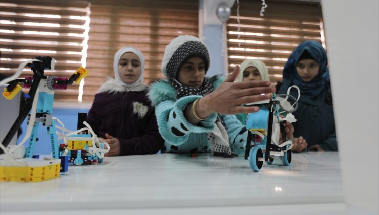 Suriyeli çocuklar icatlarını sergiledi