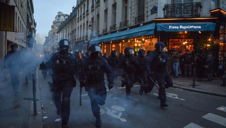 Fransa’daki gösterilerde gözaltı sayısı 310’a çıktı
