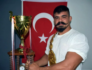 Başpehlivanın kemeri ve ödülleri geri alınacak