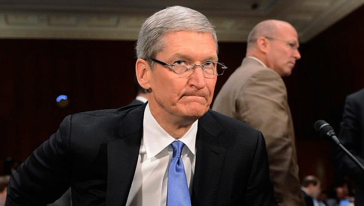 Apple CEO’su Cook’un maaşı yüzde 40 düşürüldü