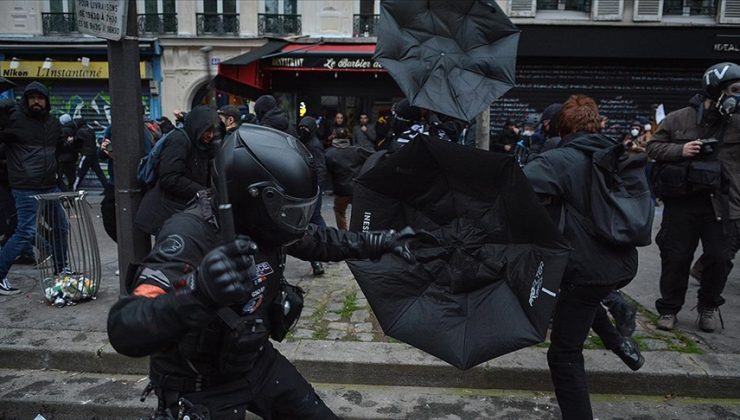 Fransa’da göstericinin polisin cop darbesiyle sakatlandığı olaya ilişkin soruşturma