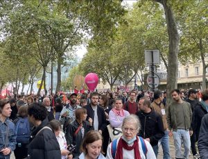 Fransa’da pratisyen hekimlerden greve devam kararı