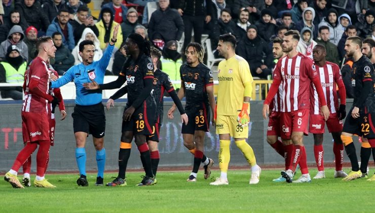 TFF: Sivasspor-Galatasaray maçında hakem hatası var