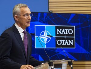 NATO Genel Sekreteri Stoltenberg’in görev süresi 1 yıl daha uzatıldı