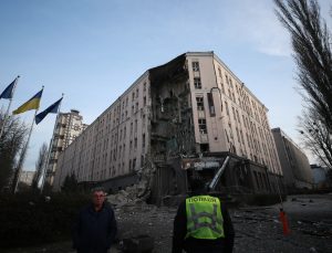 Rusya, Ukrayna’nın başkenti Kiev’i yine vurdu