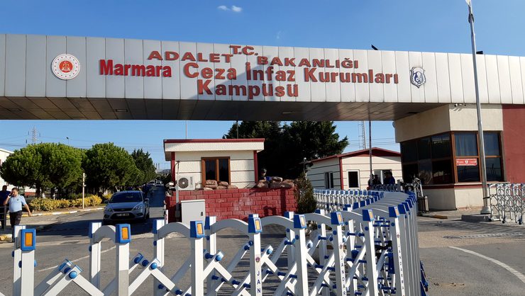 Erdoğan’ın cezalarını kaldırdığı 2 hükümlü tahliye edildi