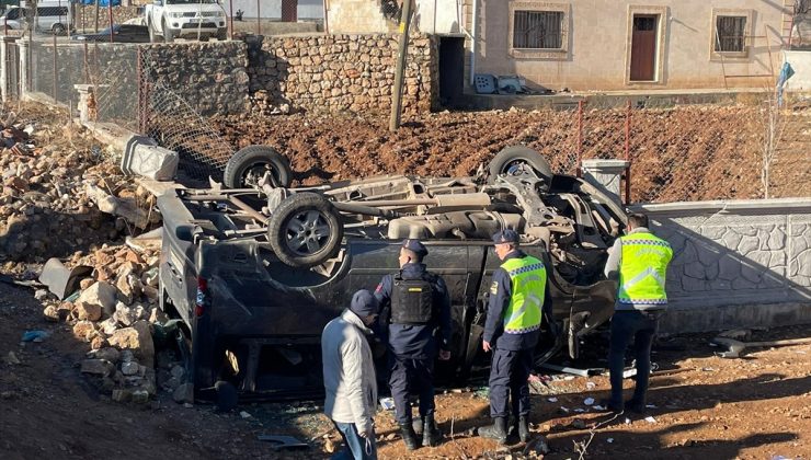 Mardin’de minibüs devrildi, 6 kişi öldü