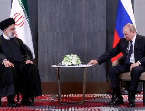 Putin, İran Cumhurbaşkanı Reisi ile Suriye’yi görüştü