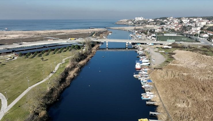 Riva Deresi’ndeki kirliliğe vatandaş tepkisi