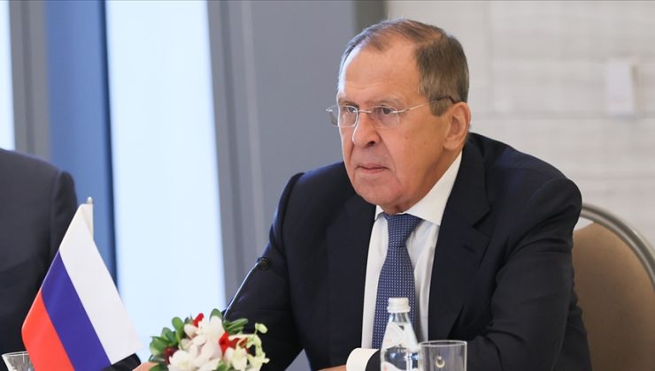 Lavrov’dan ‘terörle mücadelede çifte standart’ vurgusu