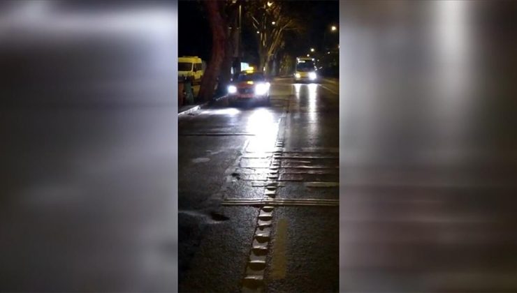 Fatih’te aracına aldığı 3 yolcu tarafından darbedilen taksici hayatını kaybetti