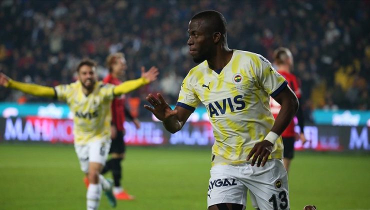 Enner Valencia Fenerbahçe’ye hayat verdi