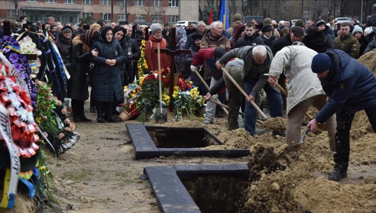 AB, Ukrayna’daki savaş suçları için uluslararası mahkeme istiyor