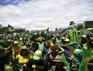 Brezilya karıştı! Bolsonaro yanlıları kongreyi işgal etti