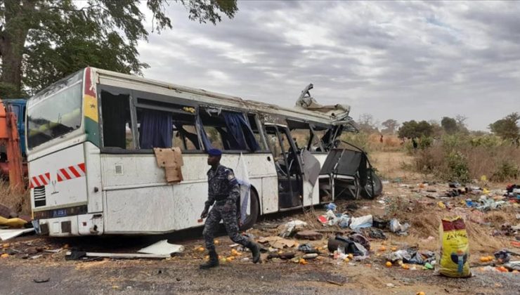 Senegal’de iki otobüsün çarpışması sonucu 38 kişi öldü