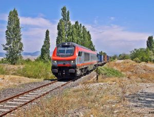 ABD’de yük treni raydan çıktı