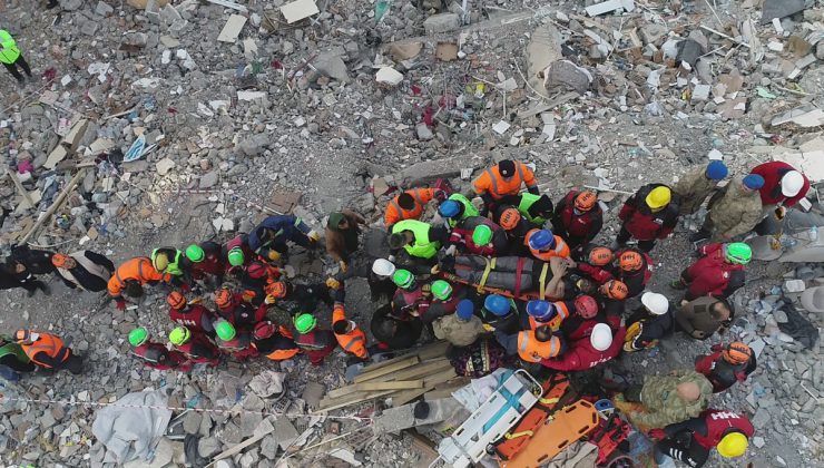 Hatay ve Adıyaman’da hasarlı binalardan hırsızlık yapanlar yakalandı