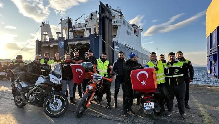 Gönüllü motokuryeler de deprem bölgesine doğru yola çıktı