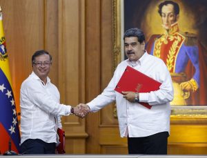Sınırda Petro ve Maduro’dan kritik görüşme