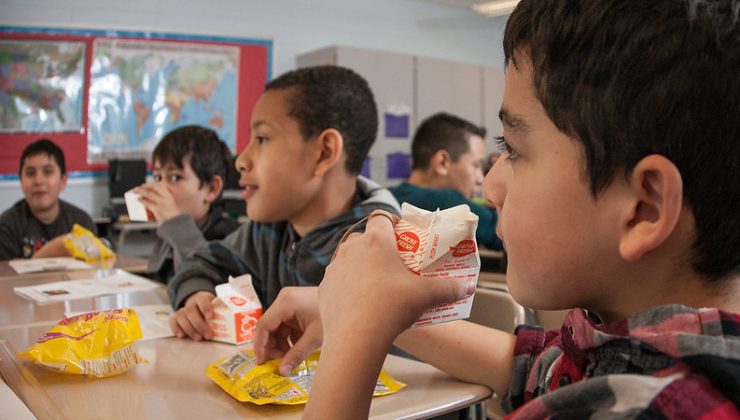 ABD Tarım Bakanlığı’ndan obeziteye karşı okul yemeklerinde tuz ve şekeri azaltın tavsiyesi