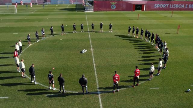 Benfica’dan depremzedeler için saygı duruşu