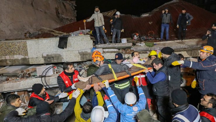 Depremde ölü sayısı artıyor: Vefat sayısında son durum!