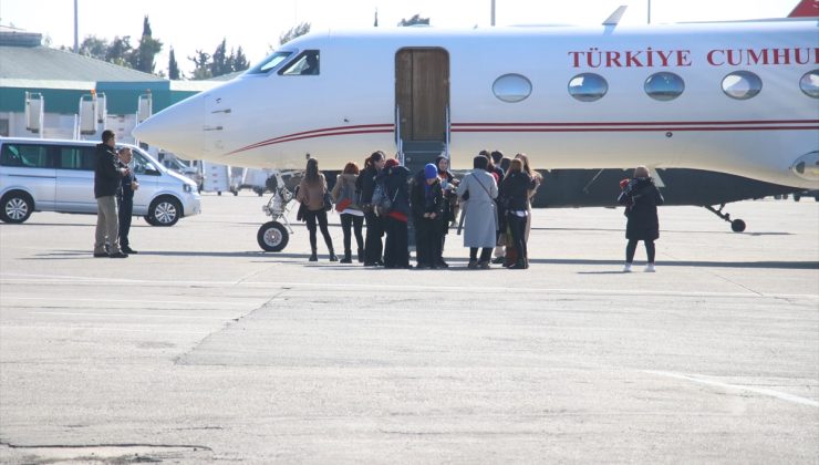 Depremzede 11 bebek, Cumhurbaşkanlığına ait uçakla taşındı