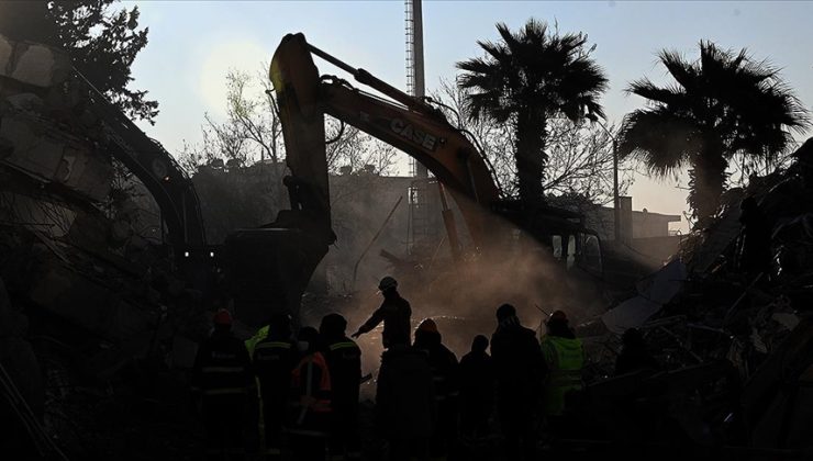 İspanya Türkiye’de depremzedelere yardım için seferber oldu