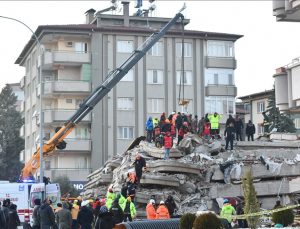 Gaziantep’te yıkılan Bahar Apartmanı’nın müteahhidi gözaltına alındı