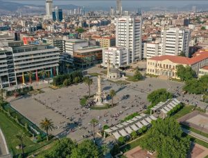 İzmir’de risk taşıyan 8 okulun tahliyesine karar verildi