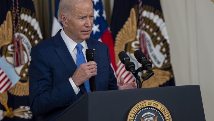 Biden memurlara ücretsiz izni içeren kararnameyi imzaladı