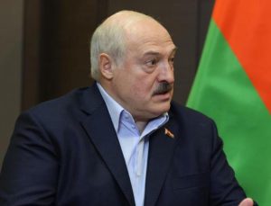 Lukaşenko: Rusya ile birlikte savaşmaya hazırım