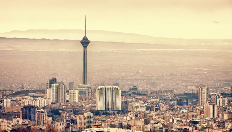 İran’da 7 büyüklüğünde bir deprem senaryosu üzerine tatbikat yapıldı