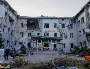 DSÖ, Rusya-Ukrayna savaşı sırasında sağlık hizmetlerine yönelik 802 saldırıyı doğruladı