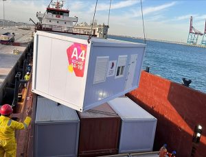 Katar, Türkiye’deki depremzedeler için 1400 konteyner ev daha gönderiyor