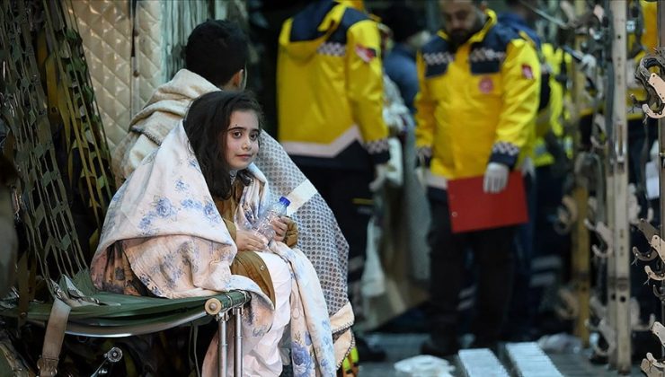İngiltere Rum Ortodoks kiliselerinde depremzedelere bağış