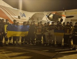 Zelenskiy, Ukrayna arama kurtarma ekibinin Türkiye’ye gönderildiğini duyurdu