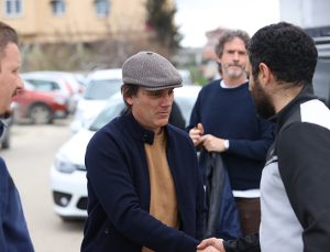 Adana Demirspor Teknik Direktörü Montella, Hatay’da depremzedeleri ziyaret etti