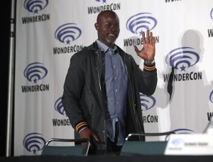 Aktör Djimon Hounsou’dan Hollywood’a eleştiri