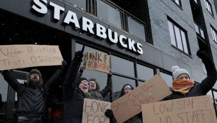 Starbucks eski CEO’su nihayet itiraf etti